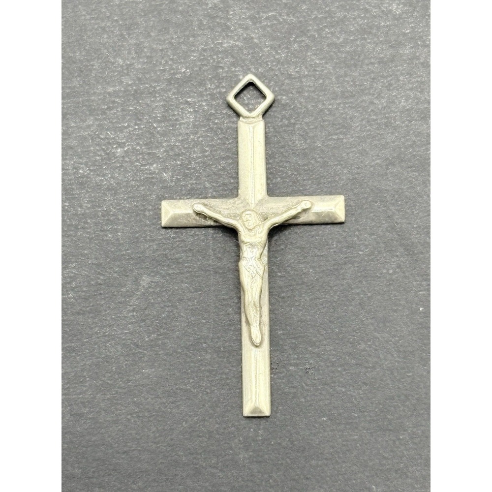 Vintage Sterling Silver Crucifix Cross Charm Pendant G17